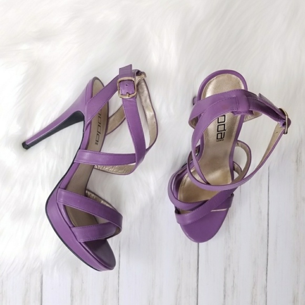 Lavender Lilac Purple Strappy High Heel, New